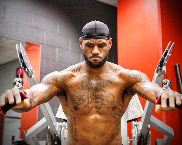 以劣势视野 以劣势视野