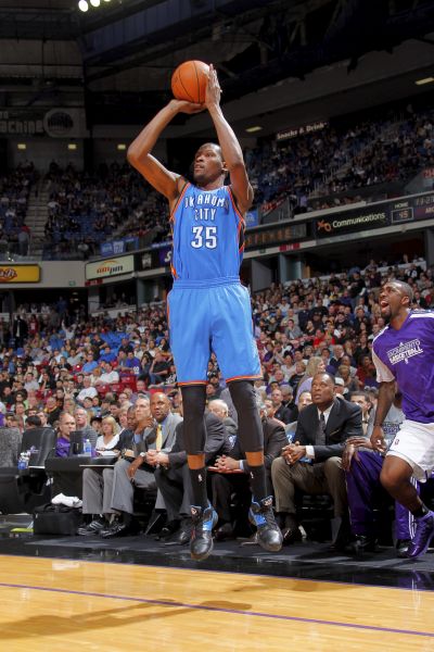 像弓弦被越 像弓弦被越