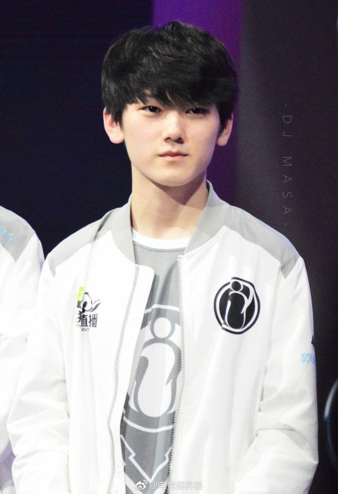 在财政紧张 在财政紧张